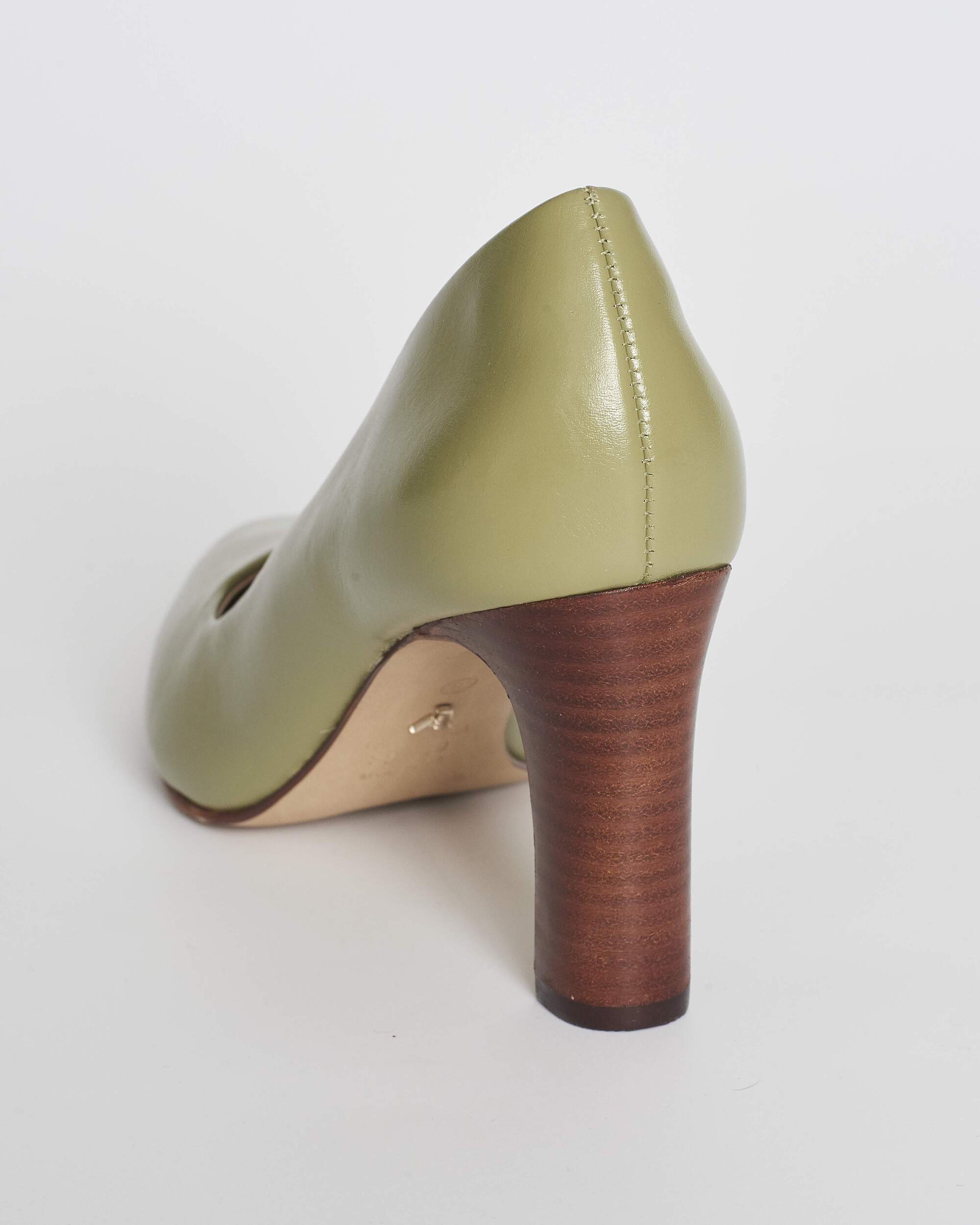 Soft Leather Medium Wood Heel Pumps